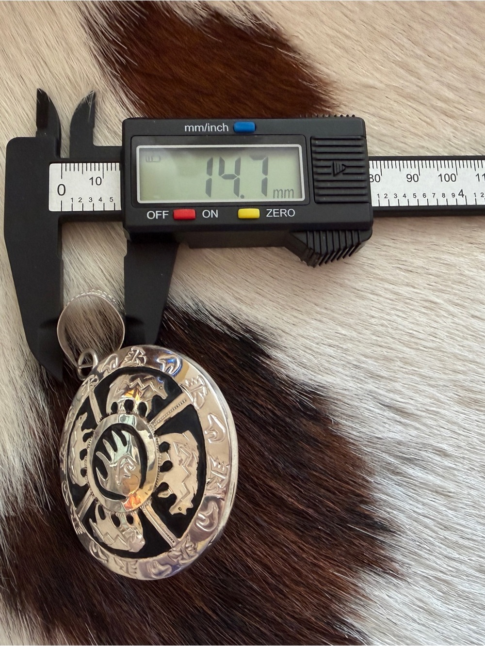 ❤️ Signed Navajo Alonzo Mariano Bear Claw Story Teller Pendant Sterling 2.69”L - Picture 12 of 16